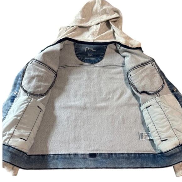 Art Class Light Wash Unisex Denim Button Down Jean Jacket w/ Sweatshirt Hood - Picture 13 of 15